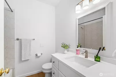 2420 Grand Avenue #102, Everett, WA 98201 - Photo 24
