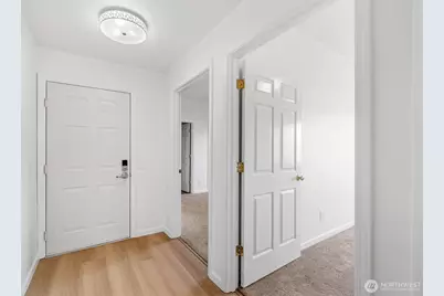 2420 Grand Avenue #102, Everett, WA 98201 - Photo 16