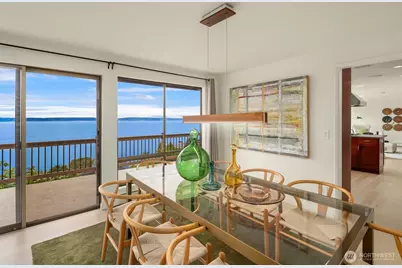 2583 Magnolia Boulevard W, Seattle, WA 98199 - Photo 10
