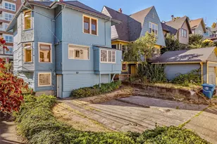 700 Warren Ave N, Seattle, WA 98109 - Photo 34
