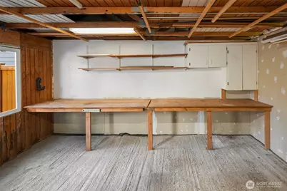 8015 42nd Avenue NE, Seattle, WA 98115 - Photo 36