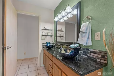 511 Saint Hilaire Road, Yakima, WA 98901 - Photo 32