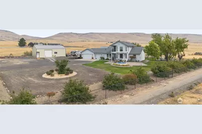 511 Saint Hilaire Road, Yakima, WA 98901 - Photo 8