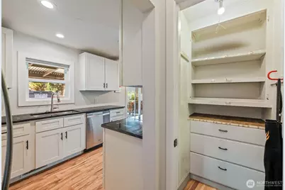 1126 8th Street, Wenatchee, WA 98801 - Photo 10
