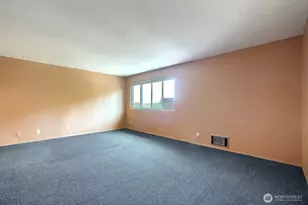 1723 NE 179th St, Shoreline, WA 98155 - Photo 10
