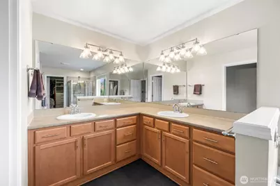 824 Pyramid Peak Place, Mount Vernon, WA 98273 - Photo 18