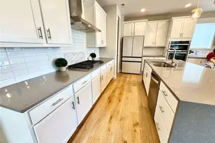 12916 136th Pl NE, Kirkland, WA 98034 - Photo 8