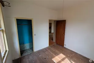 1811 W 5th St, Port Angeles, WA 98363 - Photo 6
