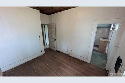 1811 W 5th Street, Port Angeles, WA 98363 - Photo 16