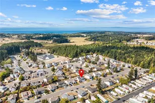 1365 NW Kathleen Dr, Oak Harbor, WA 98277 - Photo 18