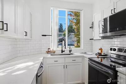 2712 151st Place SW #X101, Lynnwood, WA 98087 - Photo 8
