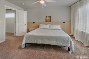 10610 130th St E, Puyallup, WA 98374 - Photo 26