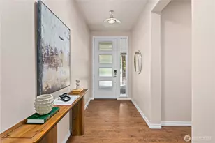 14509 Knoll Park Dr E, Bonney Lake, WA 98391 - Photo 4