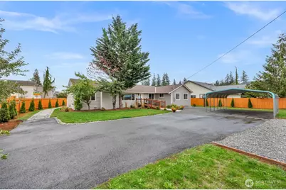 124 167th Place SW, Bothell, WA 98012 - Photo 2