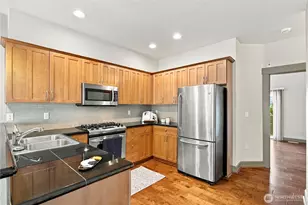 2115 201st Pl SE, Bothell, WA 98012 - Photo 10