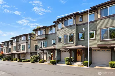 2115 201st Pl SE #J2, Bothell, WA 98012 - Photo 2
