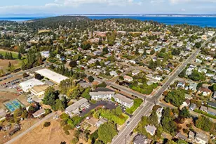1930 Lawrence St, Port Townsend, WA 98368 - Photo 32