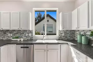5622 46th Ave SW, Seattle, WA 98136 - Photo 10