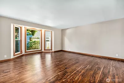 833 15th Court, Mukilteo, WA 98275 - Photo 4