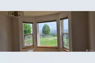 8601 Scenic Drive, Yakima, WA 98908 - Photo 26