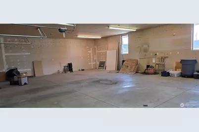 8601 Scenic Drive, Yakima, WA 98908 - Photo 28