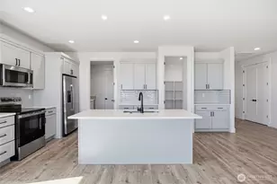 930 L St NE, Ephrata, WA 98823 - Photo 18