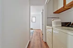 2104 Alki Ave SW, Seattle, WA 98116 - Photo 22