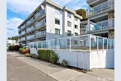 2104 Alki Avenue SW #205, Seattle, WA 98116 - Photo 38