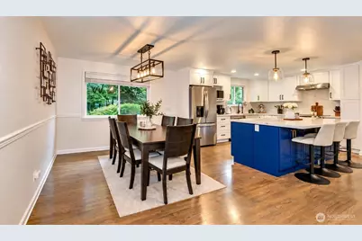 19501 1st Ave SE, Bothell, WA 98012 - Photo 4