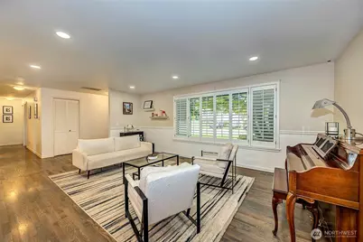19501 1st Ave SE, Bothell, WA 98012 - Photo 6
