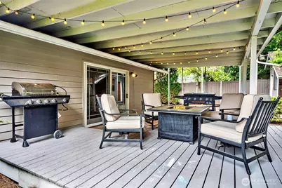 19501 1st Ave SE, Bothell, WA 98012 - Photo 14