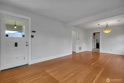 511 Louviers Avenue, DuPont, WA 98327 - Photo 6