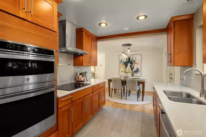506 N 141st Street, Seattle, WA 98133 - Photo 14