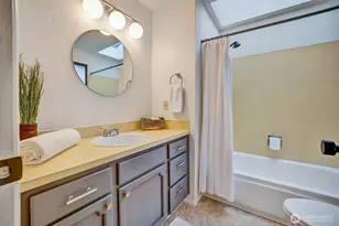 13732 A Corliss Ave N, Seattle, WA 98133 - Photo 20