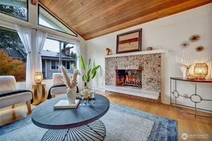 13732 A Corliss Ave N, Seattle, WA 98133 - Photo 6