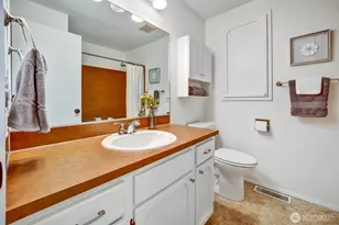 13732 A Corliss Ave N, Seattle, WA 98133 - Photo 14
