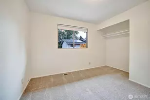 13732 A Corliss Ave N, Seattle, WA 98133 - Photo 16