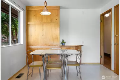 9612 55th Avenue S, Seattle, WA 98118 - Photo 12