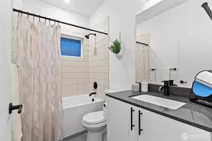 2612 E Yesler Wy, Seattle, WA 98122 - Photo 14