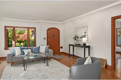 5208 36th Avenue NE, Seattle, WA 98105 - Photo 4