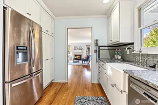 2815 NW 96th St, Seattle, WA 98117 - Photo 10
