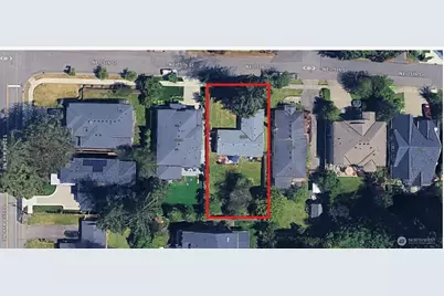 12221 NE 75th Street, Kirkland, WA 98033 - Photo 2