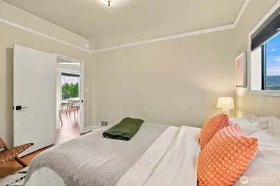 10115 66th Avenue S, Seattle, WA 98178 - Photo 16