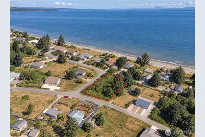 651 E Maplewood Loop, Oak Harbor, WA 98277 - Photo 14