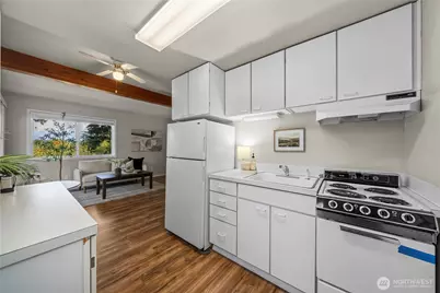 13704 120th Street E, Puyallup, WA 98374 - Photo 30