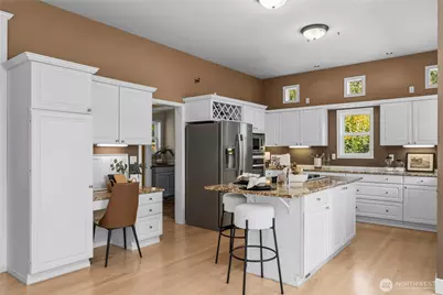 13704 120th Street E, Puyallup, WA 98374 - Photo 16