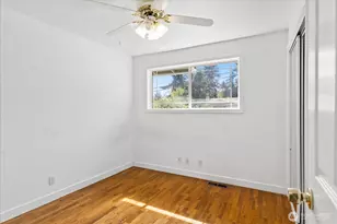 7819 225th Pl SW, Edmonds, WA 98026 - Photo 14