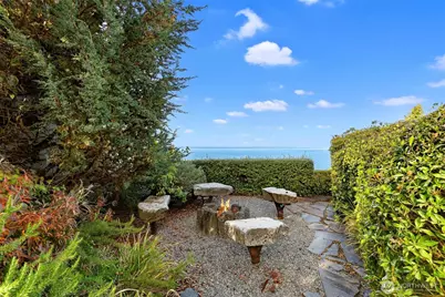11912 Marine View Drive, Edmonds, WA 98026 - Photo 38
