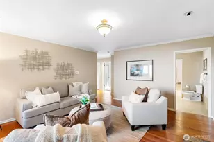 11912 Marine View Dr, Edmonds, WA 98026 - Photo 28