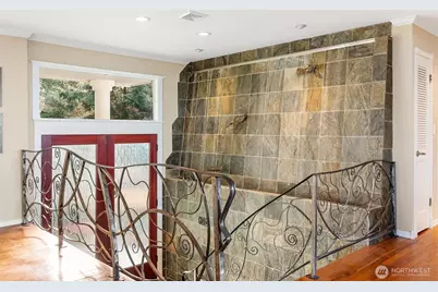 11912 Marine View Drive, Edmonds, WA 98026 - Photo 20